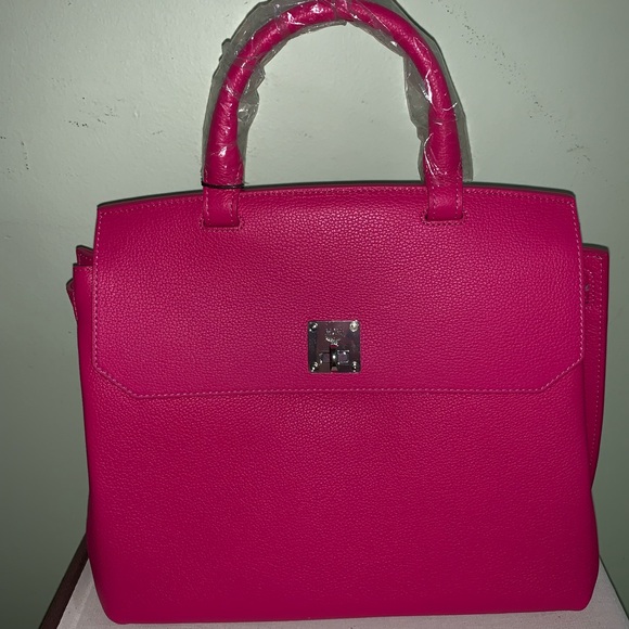 MCM leather backpack - Picture 2 of 8